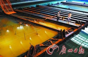 “南海一号”二次发掘 首日工作顺利完成(图)