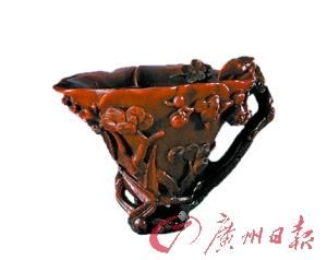 明?犀角雕岁寒三友纹杯