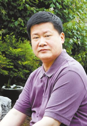 徐达明