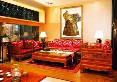 红木家具将家居装点的古香古色、美轮美奂