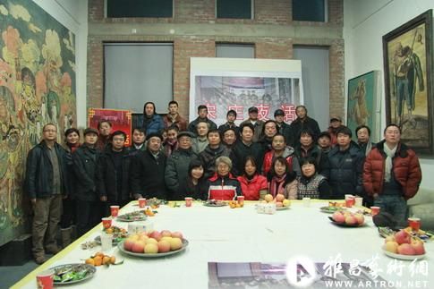 部分参与宋庄夜话的艺术家合影