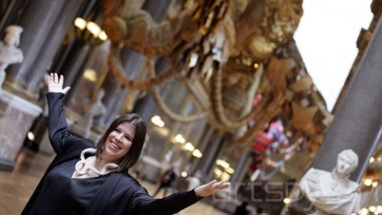 琼娜?瓦斯康丝勒（Joana Vasconcelos）