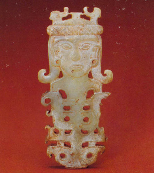 新石器时代玉器??玉人兽复合式佩