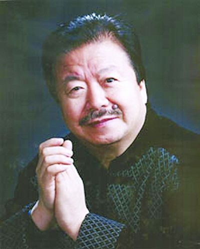 崔如琢近影