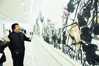 崔如琢的作品《荷风盛世》。