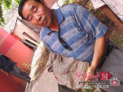 旃檀寺内精美石刻（图片来源：燕赵都市报 摄影：祁胜勇）