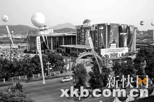 红木家具博览会对大涌的经济发展起到了巨大的推动作用。