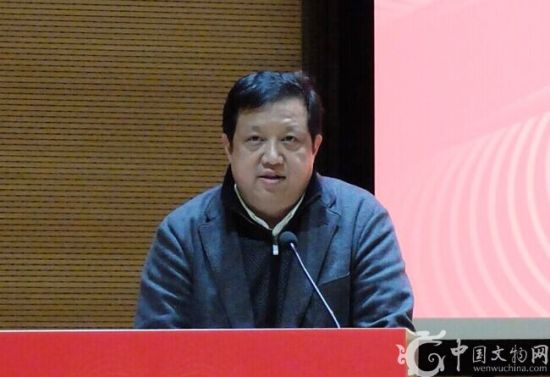 中央美术学院艺术管理与教育学院院长、总策划余丁