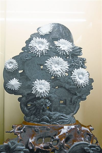 浏阳菊花石。