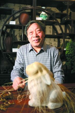 竹工艺大师何福礼。