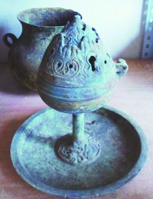 “江都王?大云山汉墓出土文物精品展”主要展出了在1号墓(M1)内出土的铜器、金银器、玉器、漆木器、陶器等精美文物。