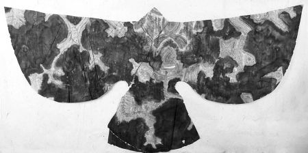 5月末，安徽画家童领峰终于实现了自己的一个心愿两幅画作《玄》、《驰》被成都蓉城美术馆收藏，他的多幅作品也如愿进入成都举行的首届全国青年美术家提名展。北京和成都是中国当代艺术的两个重镇，画作能被成都的美术馆收藏，让童领峰圆了梦，他的获奖感言中有这样一句“传统的水墨、中国茶汁，也能创作出当代画。”