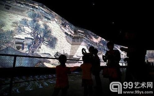 上海世博会上被视为中国馆镇馆之宝的百米动态版《清明上河图》。