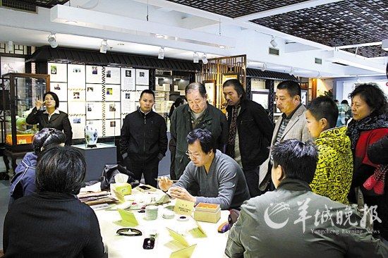 陶瓷展人气总是很旺