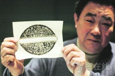 出身青铜器修复世家的金春刚
