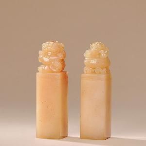 郭功森作善伯洞石龙凤呈祥章 规格：11×5.2×5.1cm