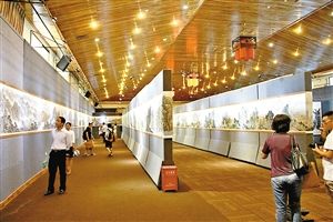 《万里江山图》将现观澜山水国画基地。