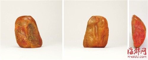 乌鸦皮田黄薄意雕“红楼梦”故事随形大章，重552g，506万元成交。