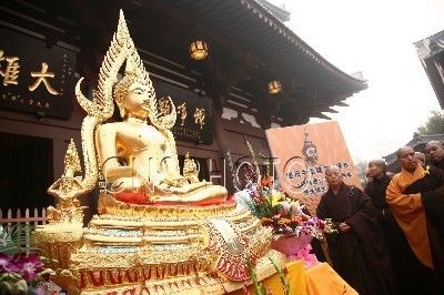 泰国诗琳通公主所赠佛像。