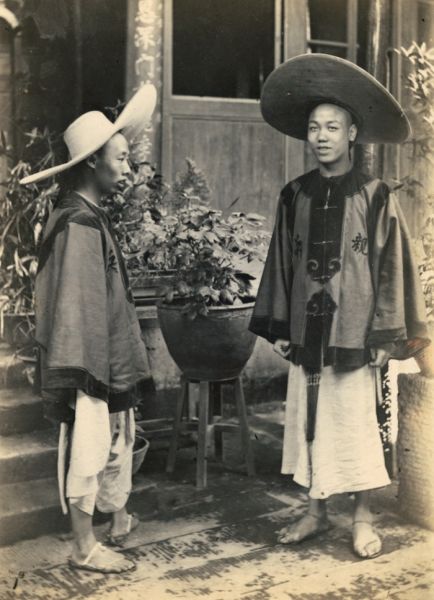 中国的官兵和长矛兵，Miako， 1896.