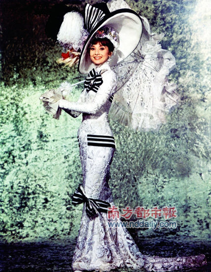 赫本《窈窕淑女》黑白礼服