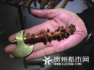 檬子木小斧头。