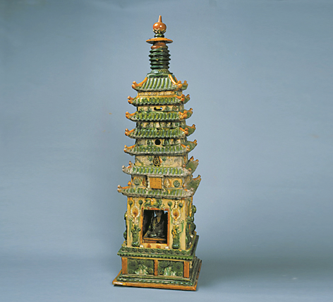 三彩舍利塔