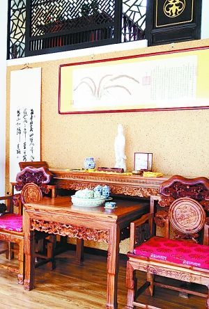 草花梨家具