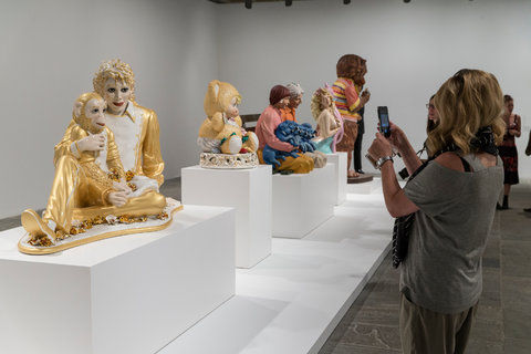 “杰夫?昆斯：回顾展”将展至10月19日。  Fred R. Conrad/The New York Times 供图